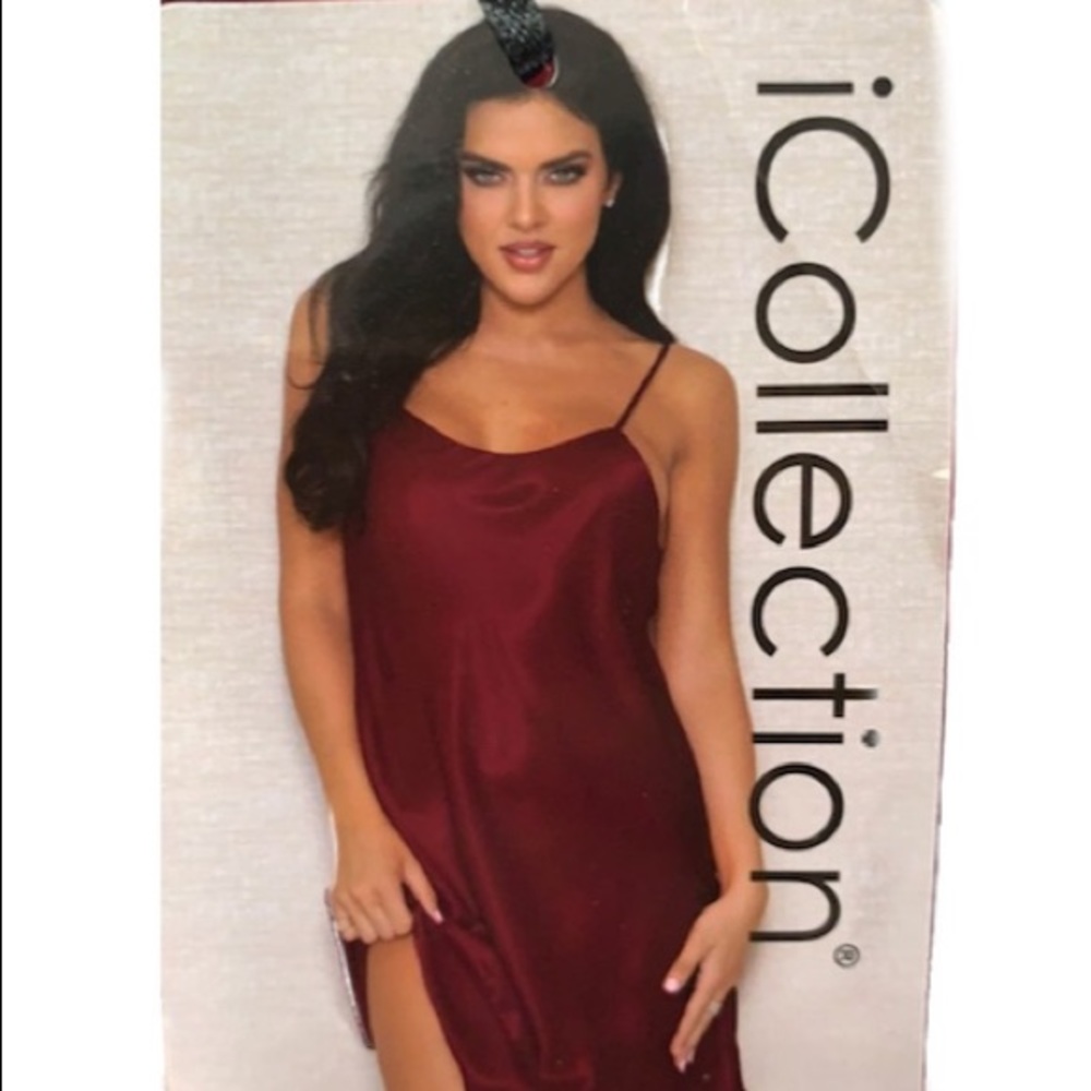 iCollection burgundy polyester night gown